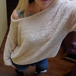 LC sweater